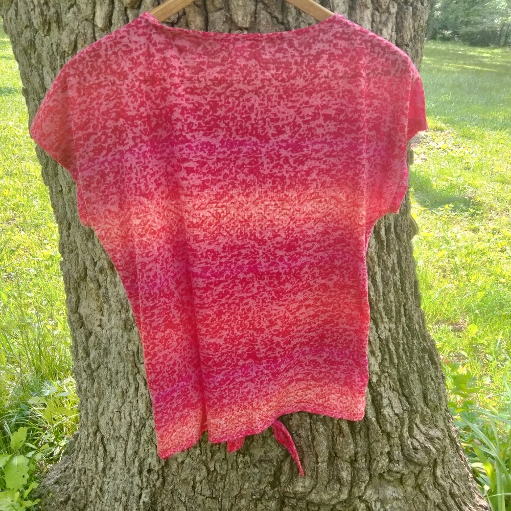 ⬇️ Price Drop!⬇️ Westport 1962 Ombré Tied Blouse in size M - Picture 2 of 2